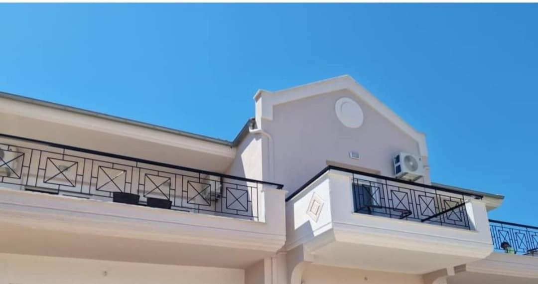 Xanthiotis Apartmán *