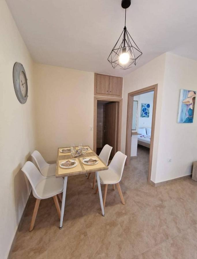 Apartament Xanthiotis *